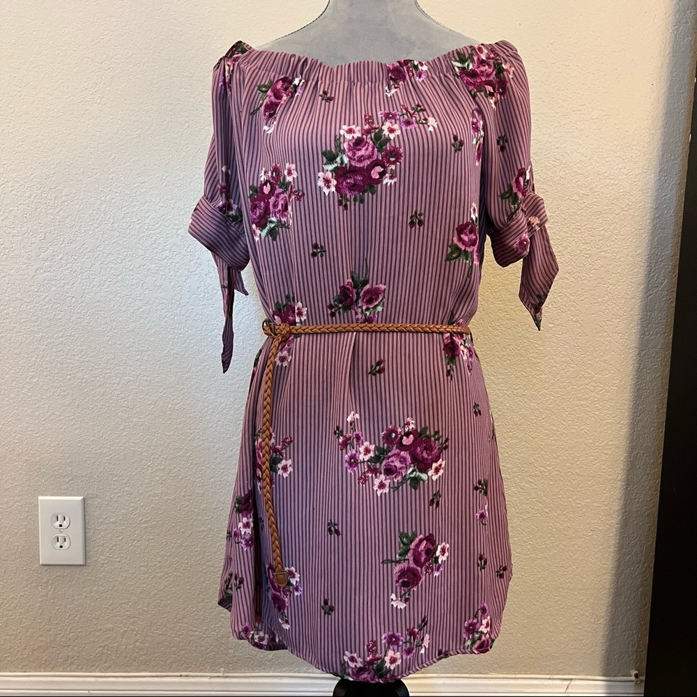 Pink floral off the shoulder dress Size L